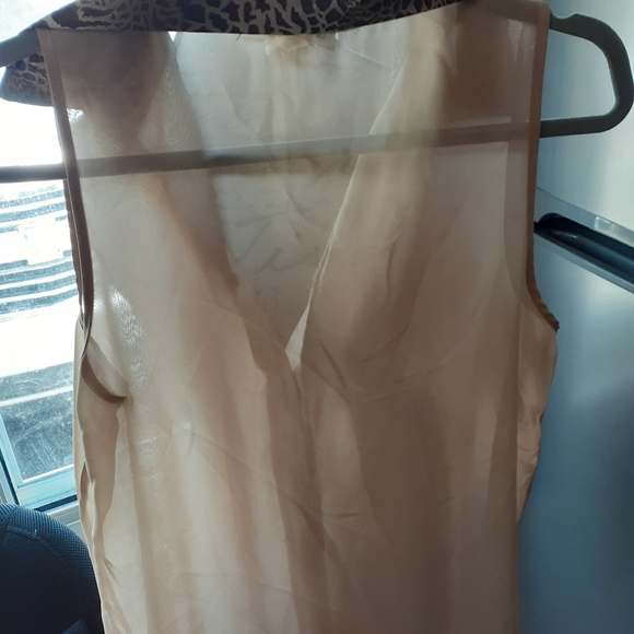 Tank top - Picture 2 of 3